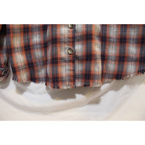 Democracy Women's L Red Blue Plaid Button-up Flannel Raw Hem Pockets LS Cowgirl - Picture 4 of 15